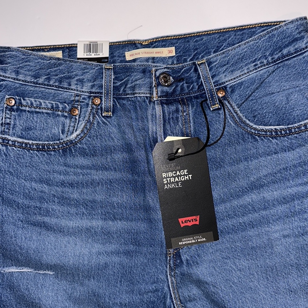 🔥🔥🔥NEW Levi's® Premium RIBCAGE STRAIGHT ANKLE JEANS - Picture 14 of 16